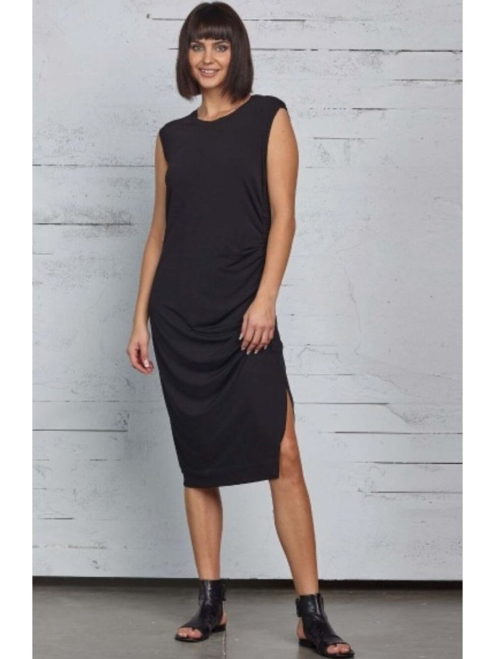 Planet by Lauren G Black Ruched Tank Midi Dress size US Meduim Lagenlook Travel